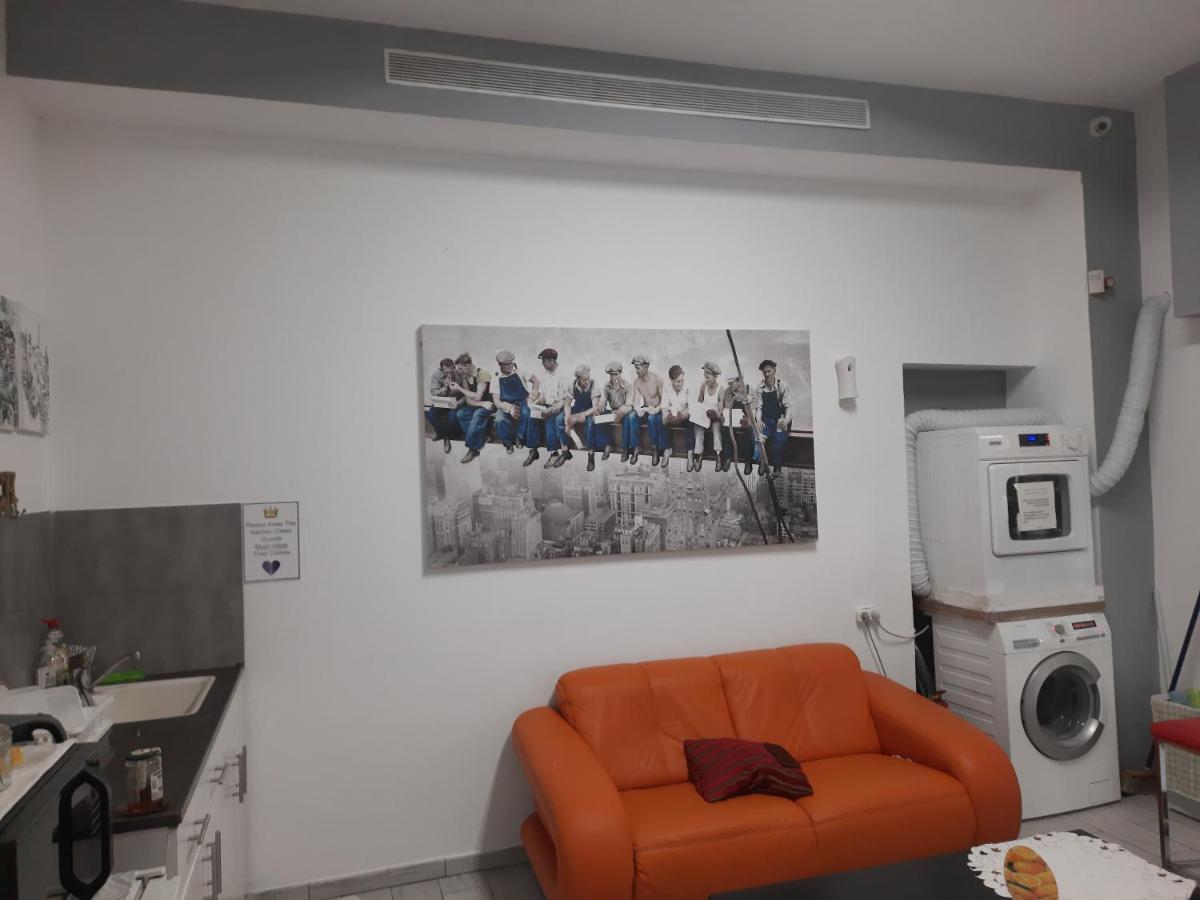 Superior Motel Haifa Eksteriør bilde